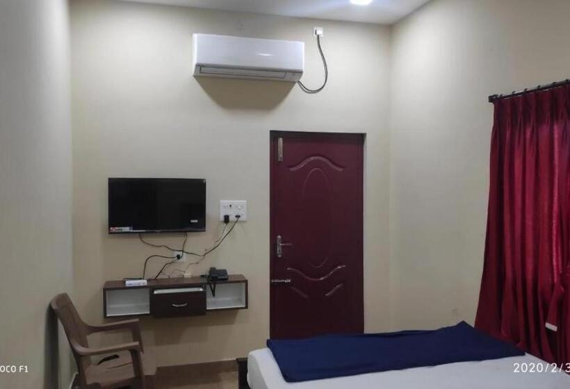 Dream Stay Guest House ปอนดิเชอรี ภายนอก รูปภาพ